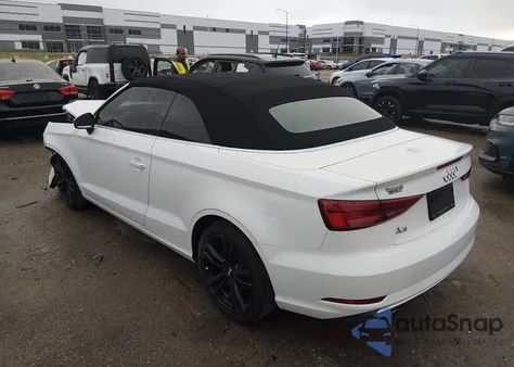 2018 Audi A3 2.0T Premium z USA, uszkodzony, nr VIN WAU6ULFF7J1073130